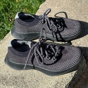 ALLBIRDS~TREE DASHERS~WOMEN’S SIZE 5.5~BLACK/GREY~ATHLETIC SNEAKERS~NEW~BR